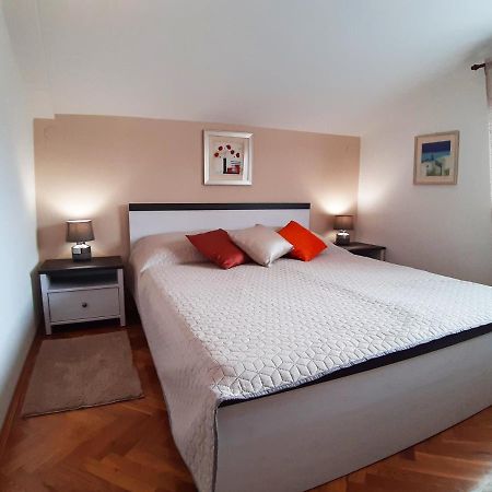 Apartments Zrinka 793 Poreč Extérieur photo