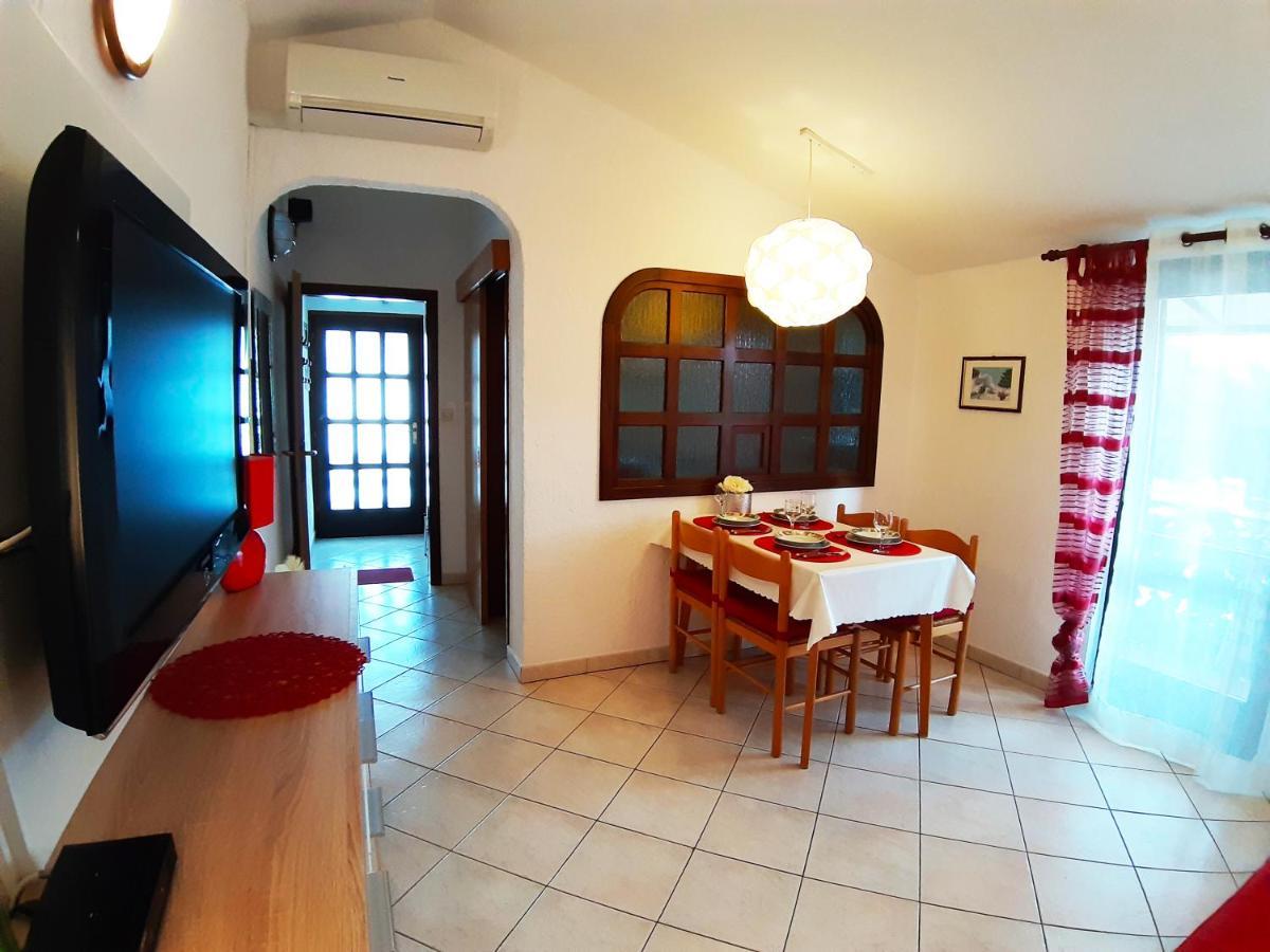 Apartments Zrinka 793 Poreč Extérieur photo