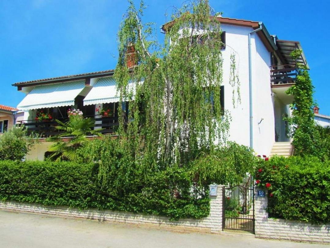 Apartments Zrinka 793 Poreč Extérieur photo